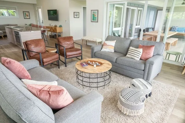 Calm retreat lounge